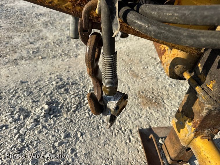 image for item DO2370 1996 Landoll tilt deck equipment trailer