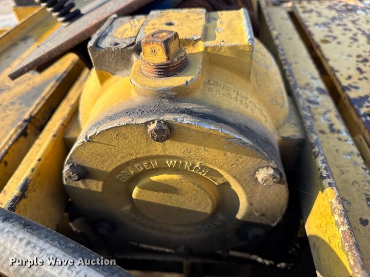 image for item DO2370 1996 Landoll tilt deck equipment trailer