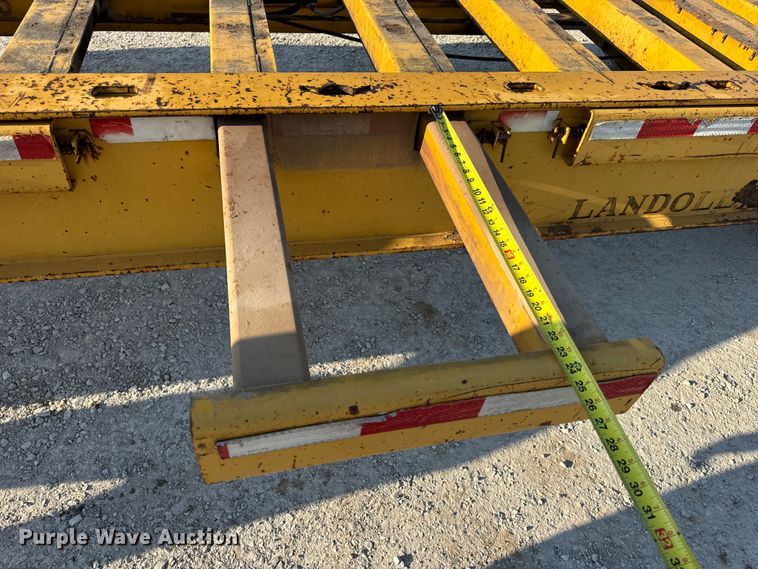 image for item DO2370 1996 Landoll tilt deck equipment trailer