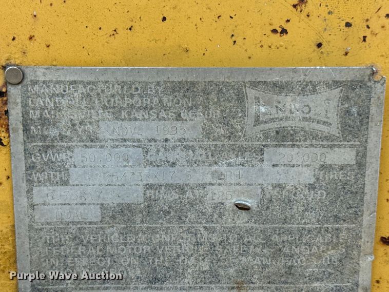 image for item DO2370 1996 Landoll tilt deck equipment trailer