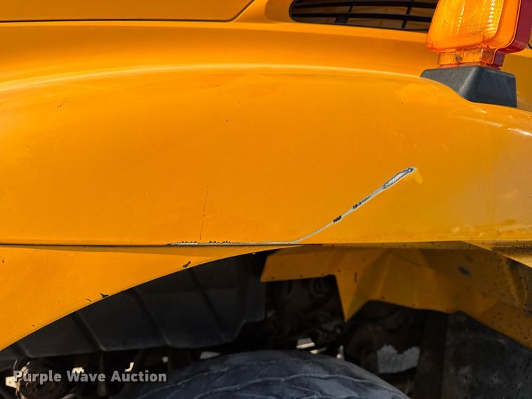 image for item DO2371 2007 International 7400 dump truck