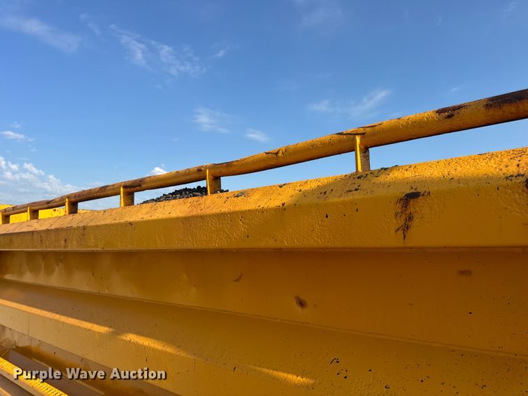 image for item DO2371 2007 International 7400 dump truck