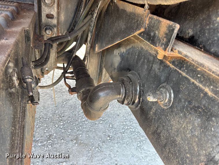 image for item DO2371 2007 International 7400 dump truck