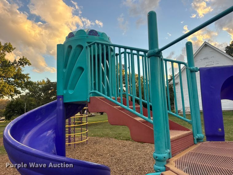 image for item DO2373 Miracle playground equipment