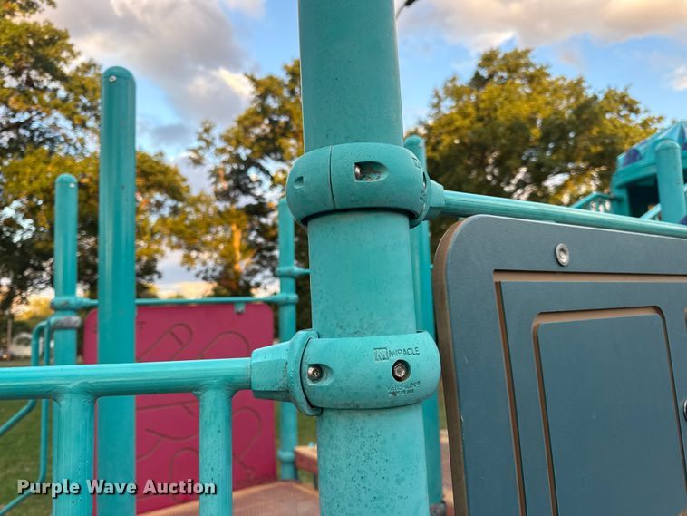 image for item DO2373 Miracle playground equipment