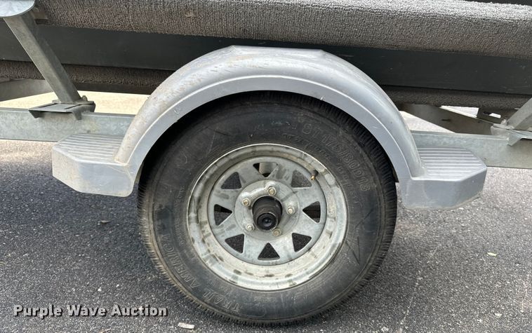 image for item DP8854 Voyager 1456 Jon boat