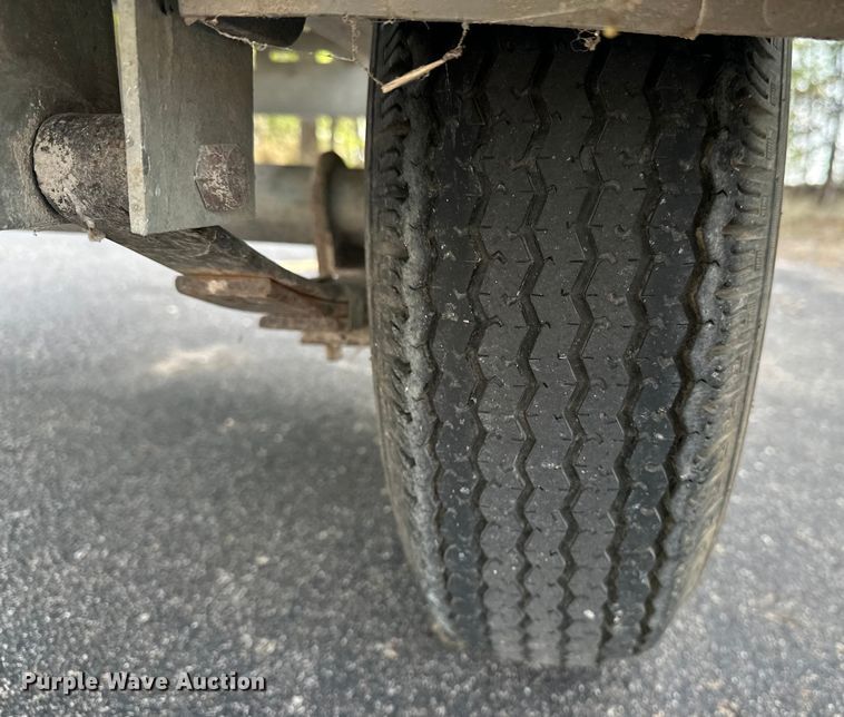 image for item DP8854 Voyager 1456 Jon boat