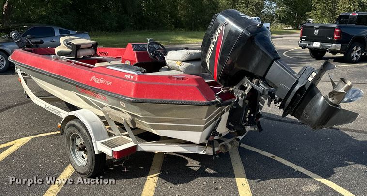 image for item DP8856 Pacesetter Charger 16 0/B boat