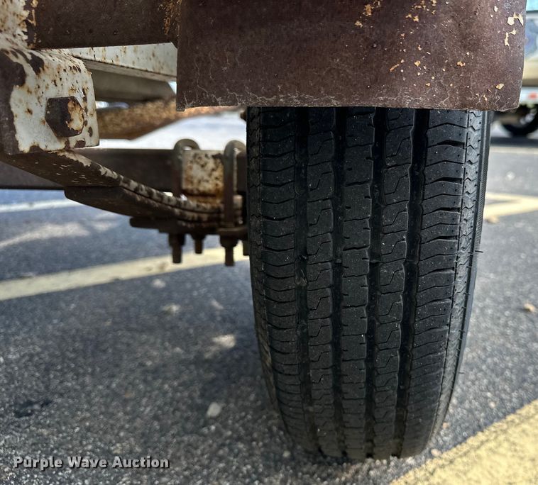 image for item DP8856 Pacesetter Charger 16 0/B boat