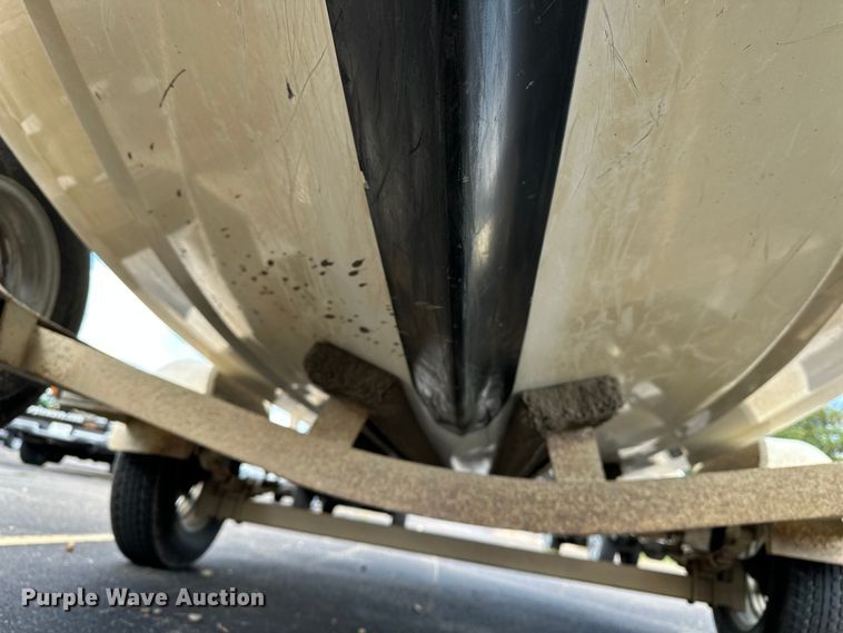 image for item DP8857 Boston Whaler boat