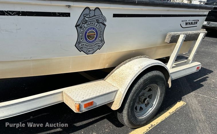 image for item DP8857 Boston Whaler boat