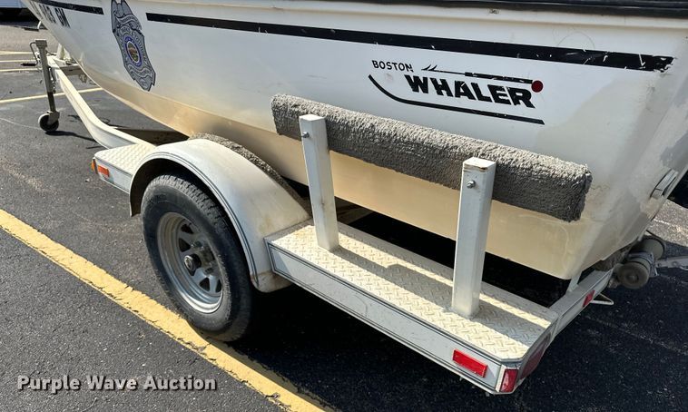 image for item DP8857 Boston Whaler boat