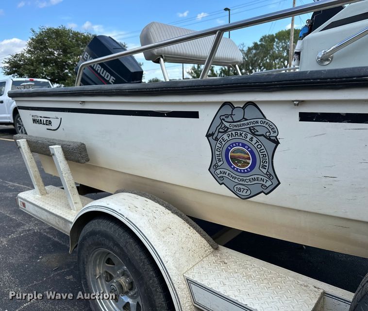 image for item DP8857 Boston Whaler boat