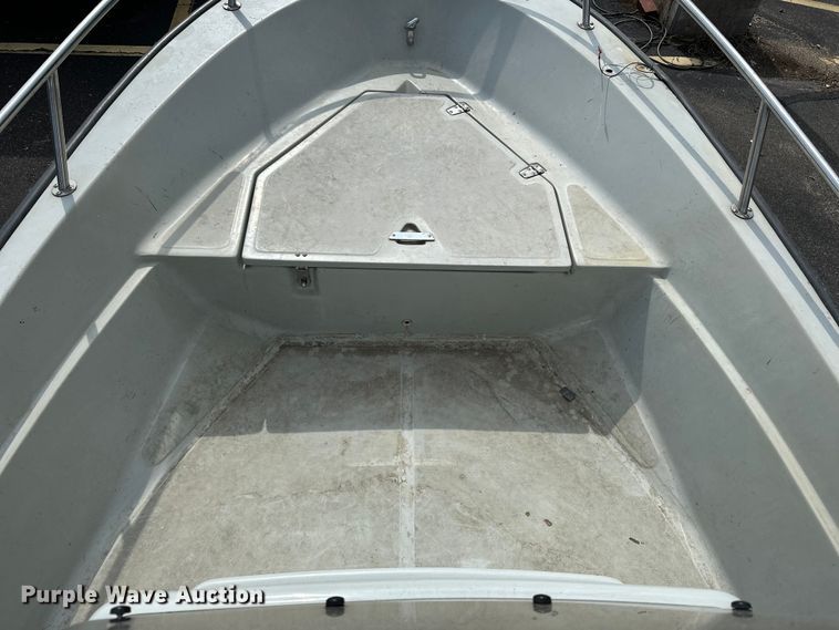 image for item DP8857 Boston Whaler boat