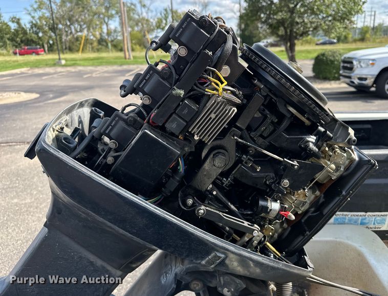 image for item DP8857 Boston Whaler boat