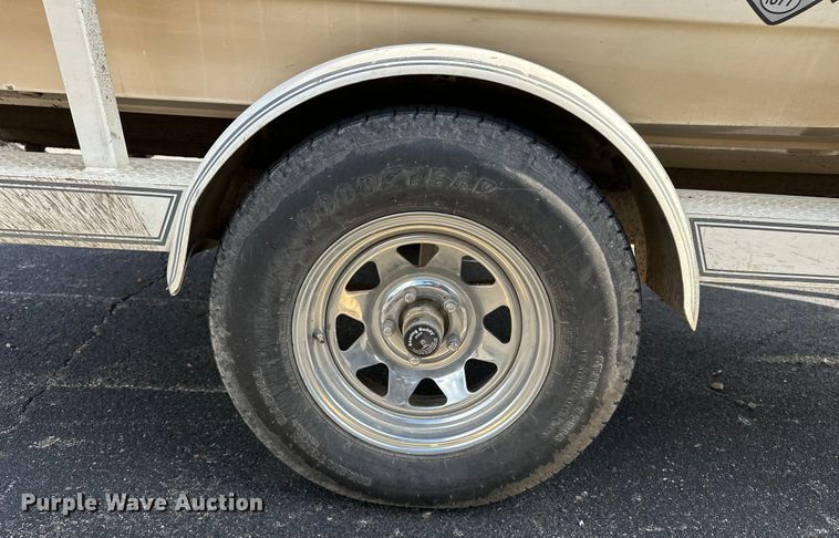 image for item DP8857 Boston Whaler boat