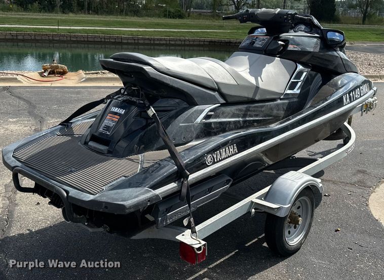 image for item DP8858 Yamaha Waverunner personal watercraft