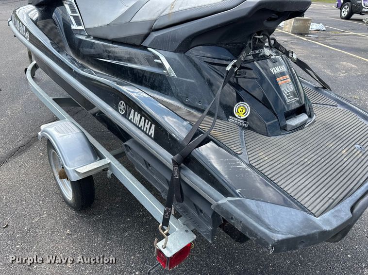 image for item DP8858 Yamaha Waverunner personal watercraft