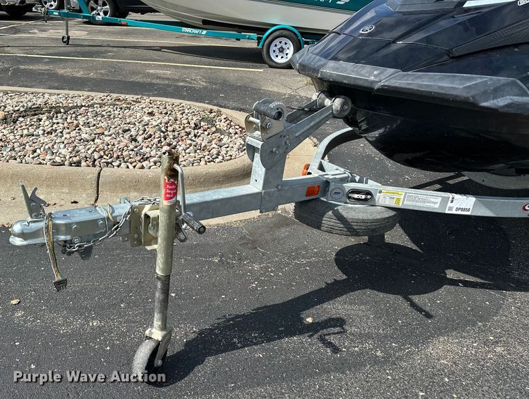 image for item DP8858 Yamaha Waverunner personal watercraft