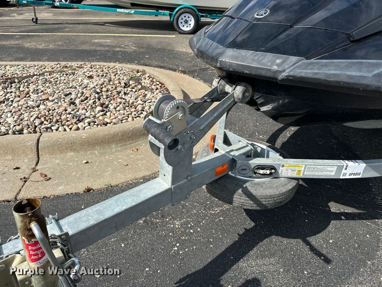 image for item DP8858 Yamaha Waverunner personal watercraft