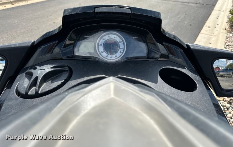 image for item DP8858 Yamaha Waverunner personal watercraft