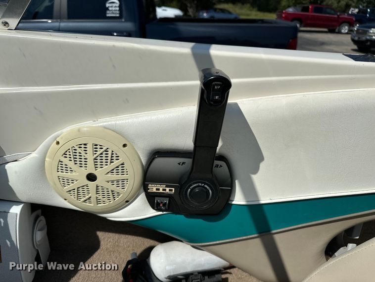 image for item DP8859 StarCraft 1709 boat