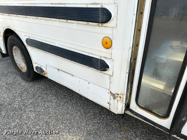 image for item DP8879 1989 GMC Vandura bus
