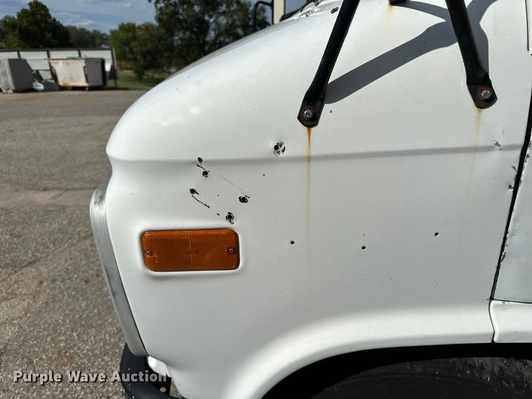 image for item DP8879 1989 GMC Vandura bus