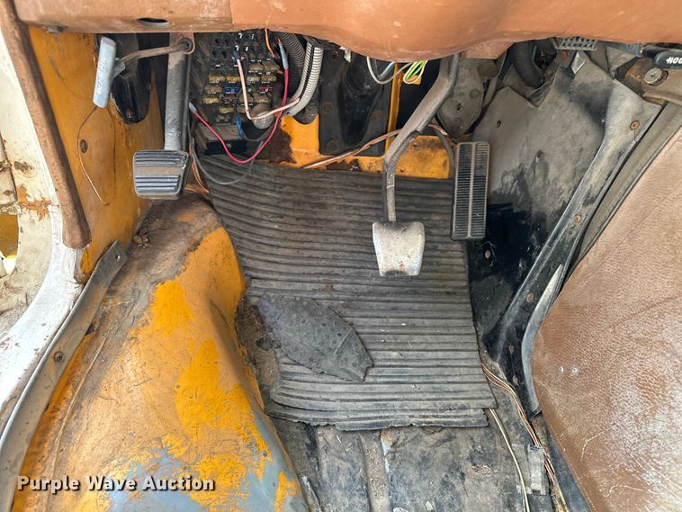 image for item DP8879 1989 GMC Vandura bus