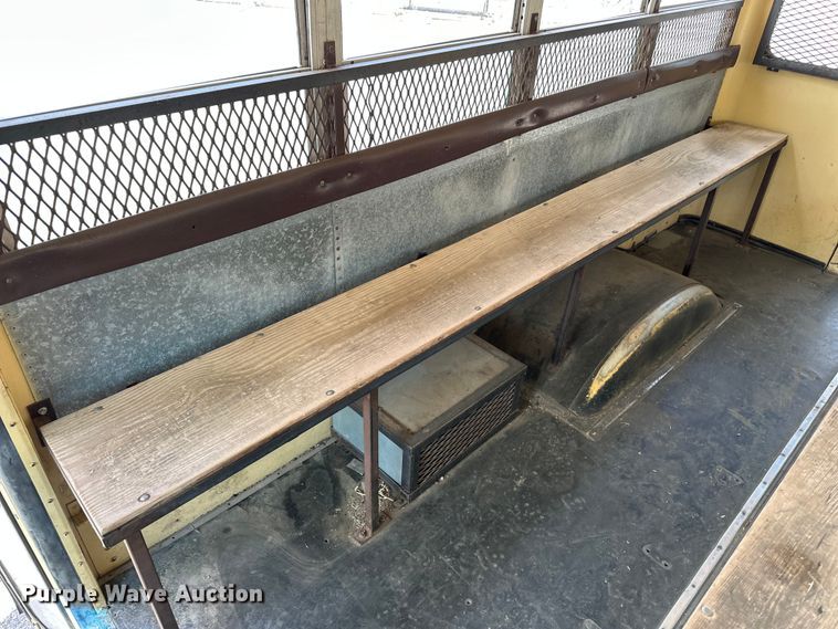 image for item DP8879 1989 GMC Vandura bus