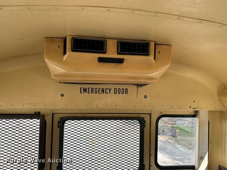 image for item DP8879 1989 GMC Vandura bus