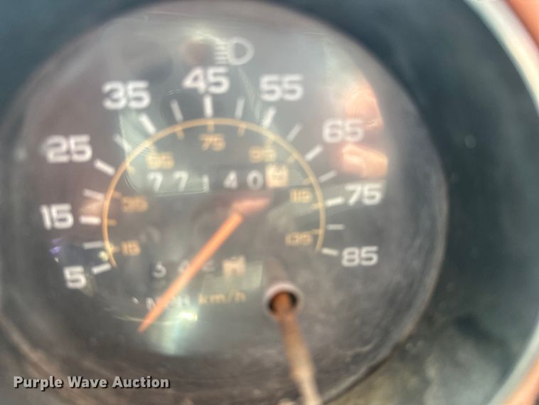 image for item DP8879 1989 GMC Vandura bus