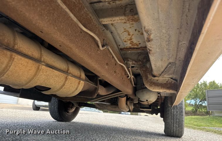 image for item DP8880 1988 Ford E250 van