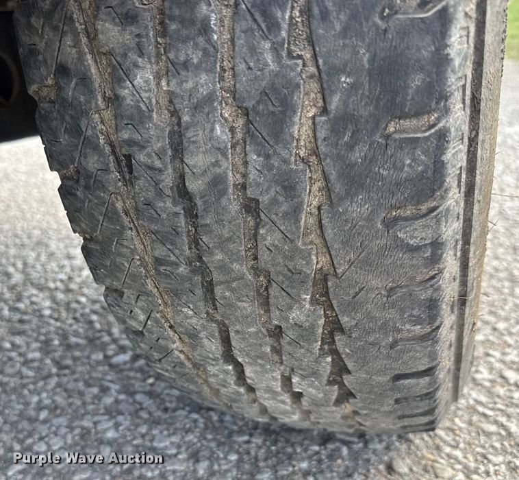 image for item DP8880 1988 Ford E250 van