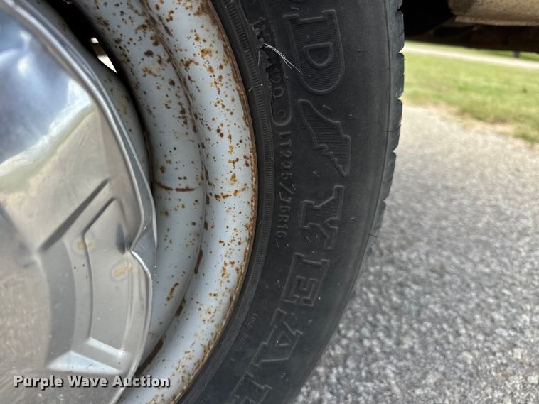 image for item DP8880 1988 Ford E250 van