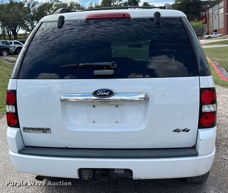 image for item DP8884 2009 Ford Explorer SUV