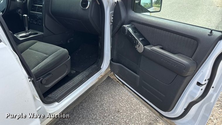 image for item DP8884 2009 Ford Explorer SUV