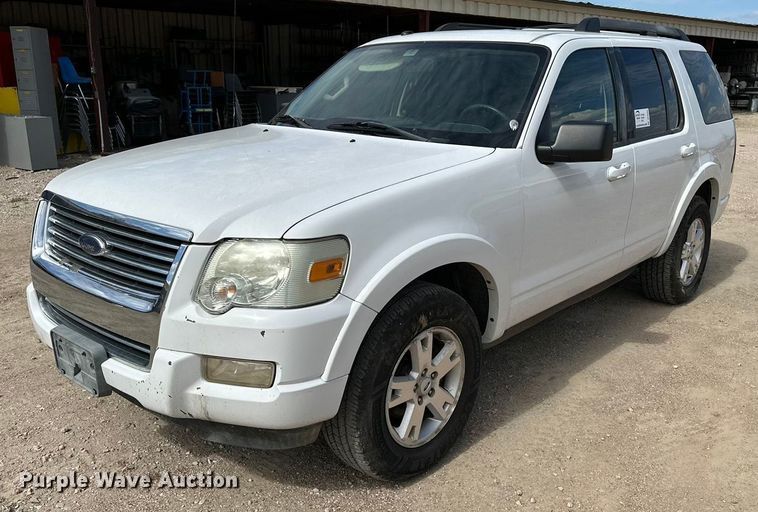 image for item DP8885 2010 Ford Explorer SUV