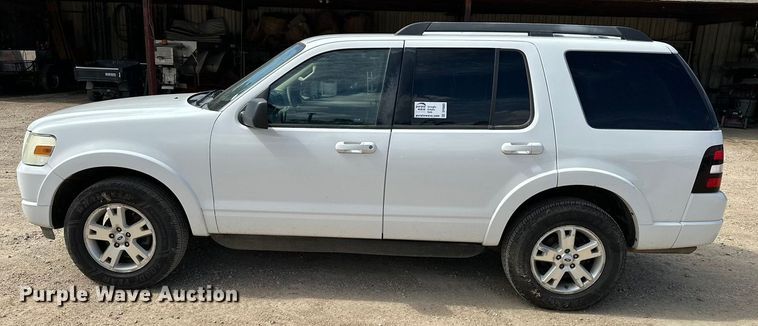 image for item DP8885 2010 Ford Explorer SUV