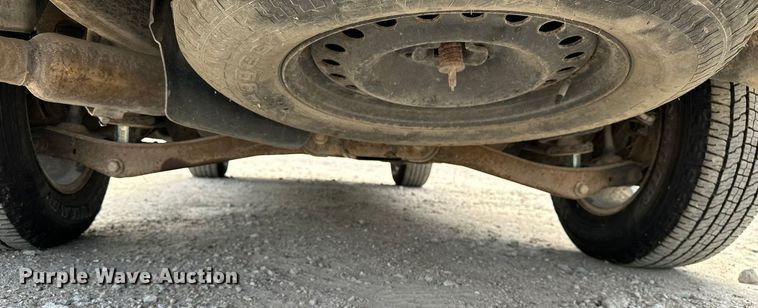 image for item DP8885 2010 Ford Explorer SUV