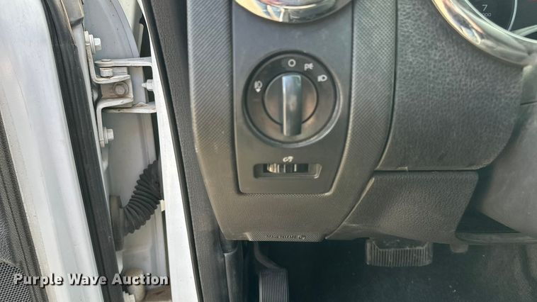 image for item DP8885 2010 Ford Explorer SUV