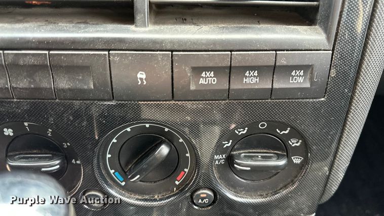 image for item DP8885 2010 Ford Explorer SUV