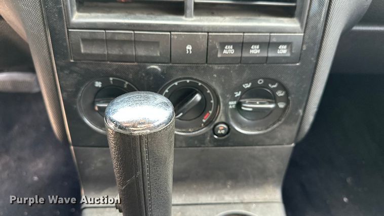 image for item DP8885 2010 Ford Explorer SUV