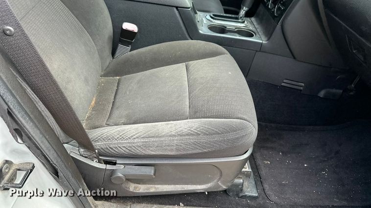 image for item DP8885 2010 Ford Explorer SUV