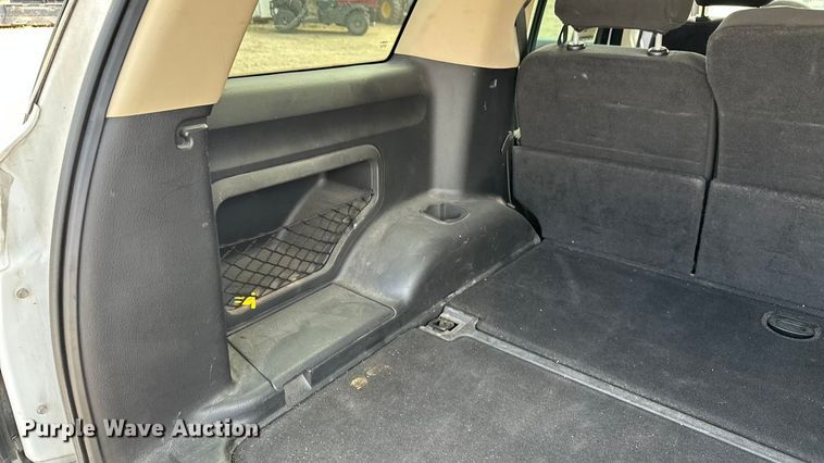 image for item DP8885 2010 Ford Explorer SUV