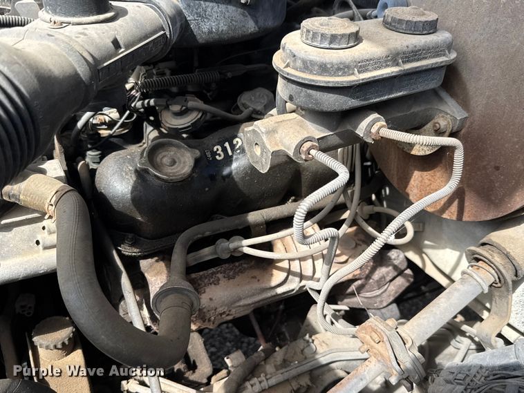 image for item DP8886 1989 Dodge D150S pickup truck