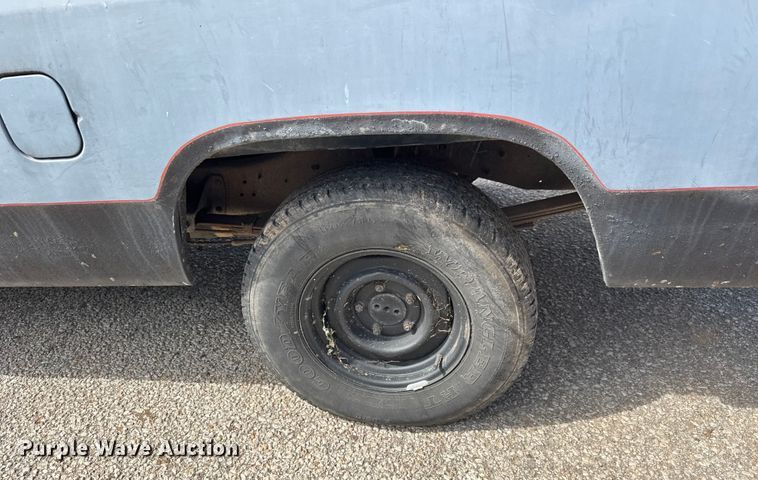 image for item DP8886 1989 Dodge D150S pickup truck