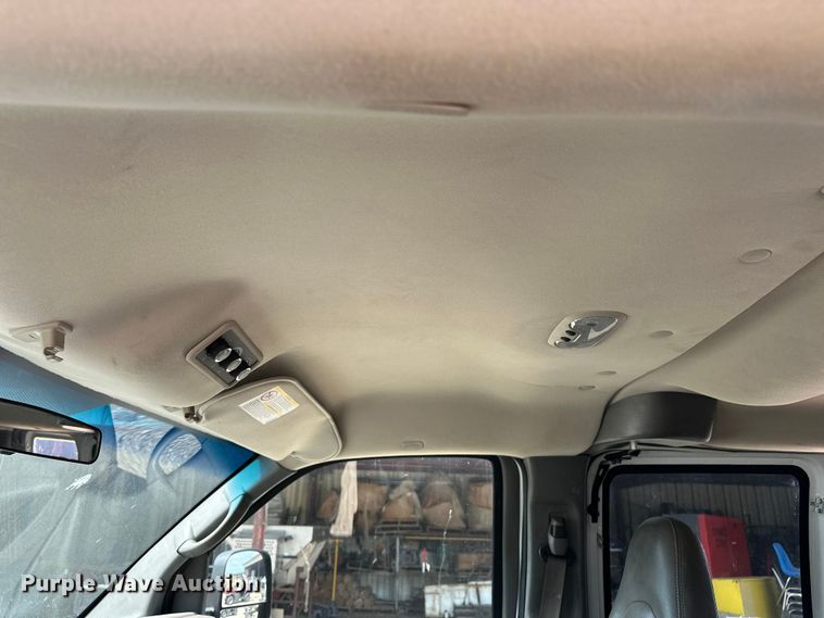 image for item DP8887 2008 Chevrolet Express 3500 van