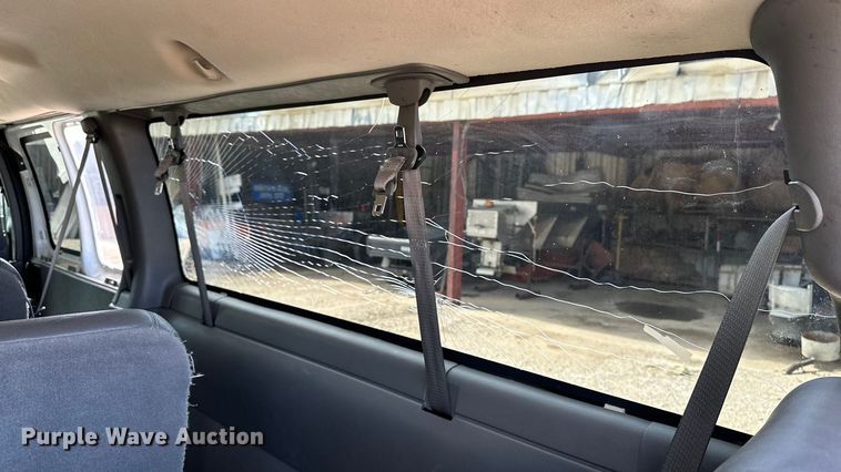 image for item DP8887 2008 Chevrolet Express 3500 van