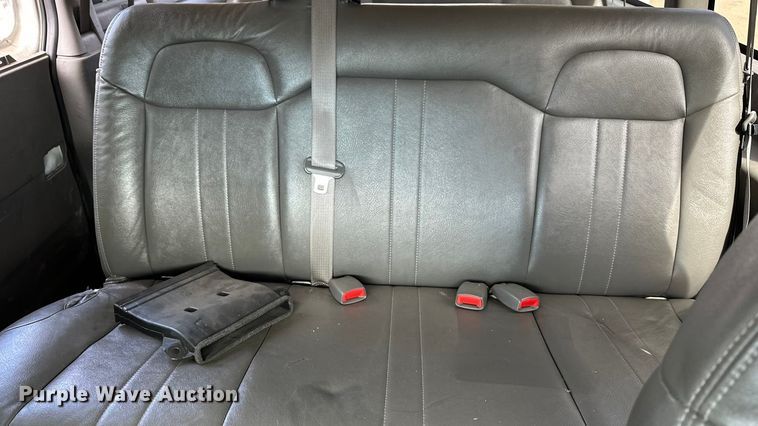 image for item DP8887 2008 Chevrolet Express 3500 van